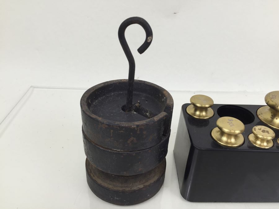 Various Vintage Scale Weights [Photo 11]