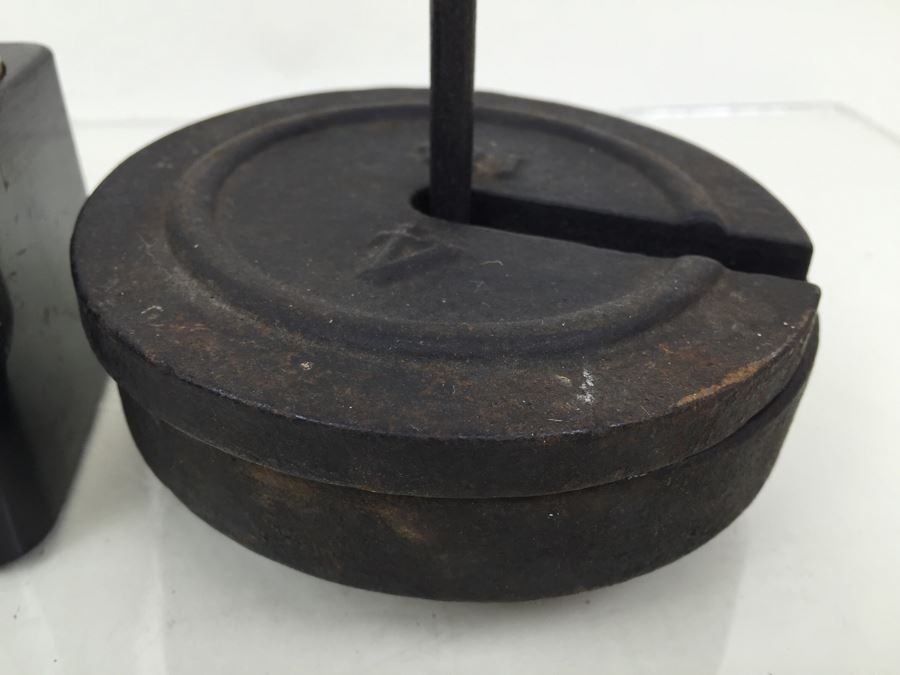 Various Vintage Scale Weights [Photo 8]