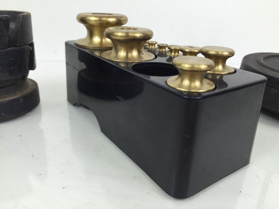 Various Vintage Scale Weights [Photo 15]