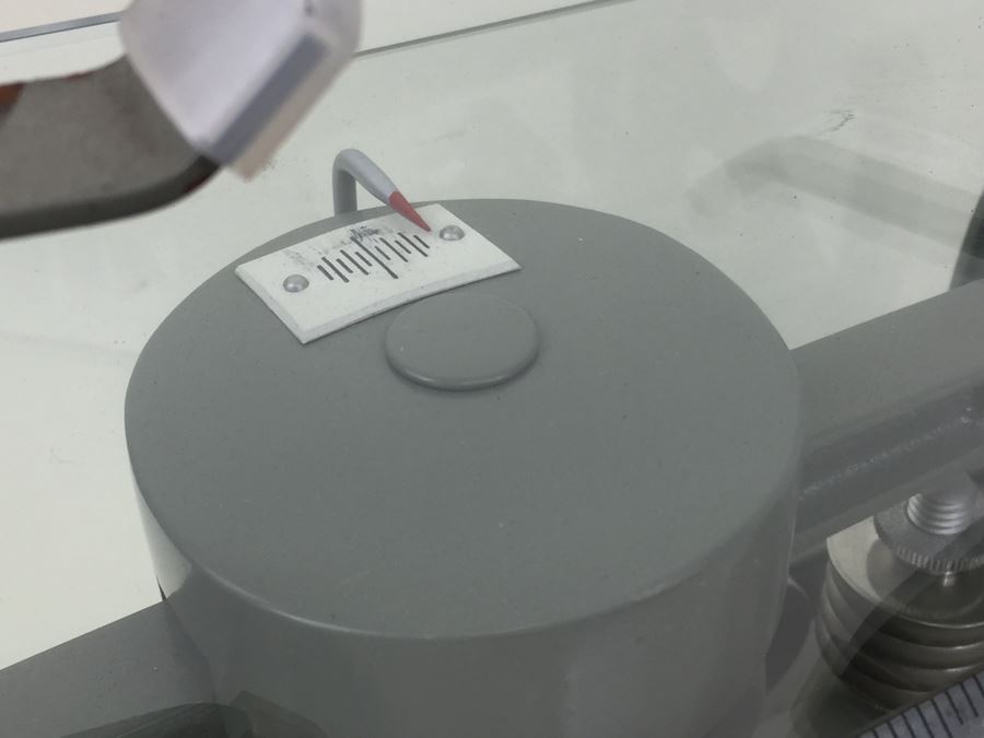 Vintage Apothecary Torsion Balance Scale From The Torsion Balance Co. Model IL 1 Heavy Cast Iron With Thick Glass Panels Excellent Condition [Photo 12]