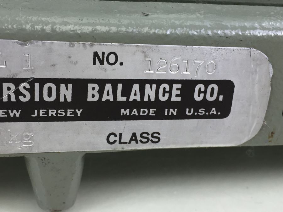 Vintage Apothecary Torsion Balance Scale From The Torsion Balance Co. Model IL 1 Heavy Cast Iron With Thick Glass Panels Excellent Condition [Photo 22]