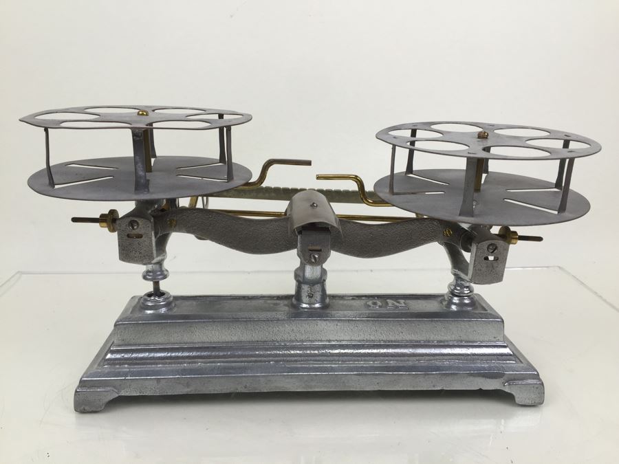 Rare Vintage Henry Troemner Cream Testing Scale Agate Bearings Excellent Condition [Photo 14]