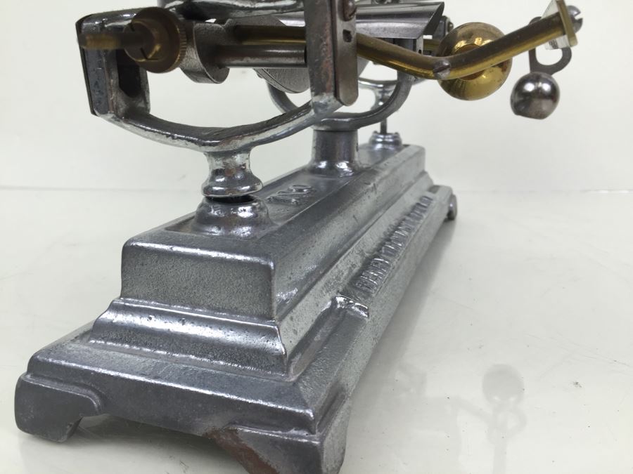 Rare Vintage Henry Troemner Cream Testing Scale Agate Bearings Excellent Condition [Photo 18]