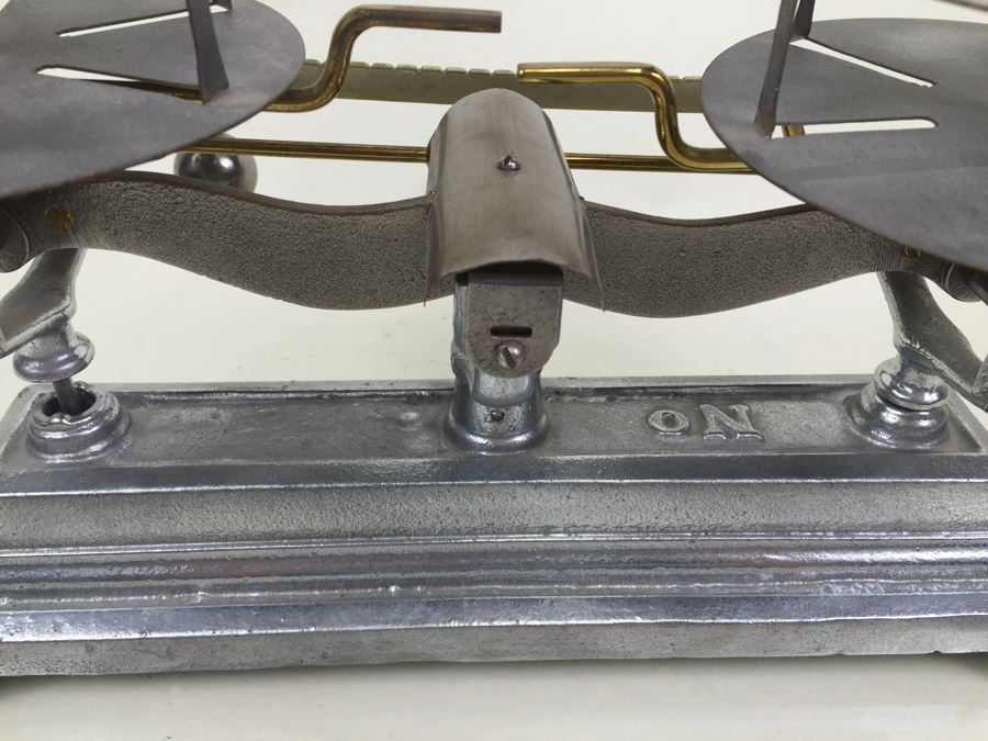 Rare Vintage Henry Troemner Cream Testing Scale Agate Bearings Excellent Condition [Photo 15]