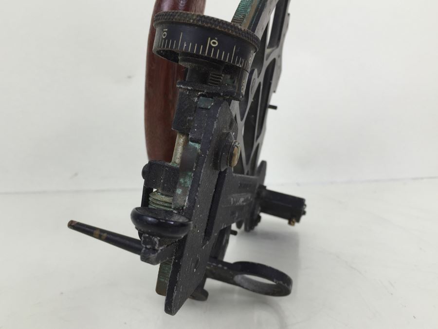 Vintage 1940's Leupold & Steven Instruments U.S. Maritime Commission Sextant [Photo 19]