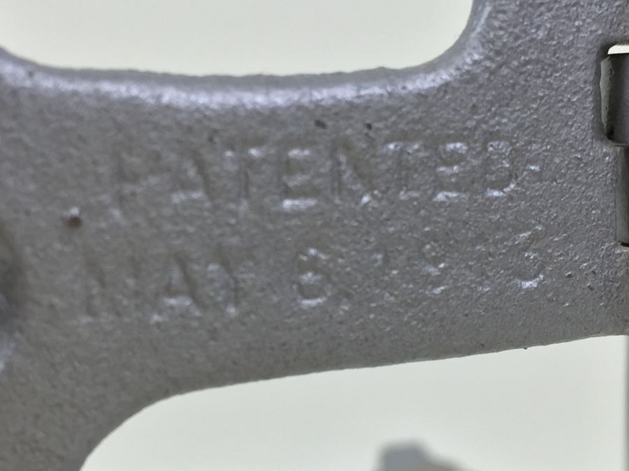 W & L E Gurley Traveling Balance Scale With Weights Troy New York Excellent Condition Collapsible Scale Patent 1913 [Photo 6]