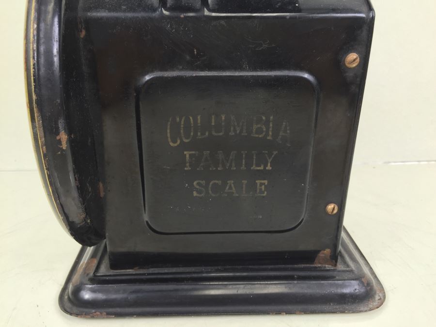 Vintage Columbia Family Scale Landers, Frary & Clark [Photo 3]