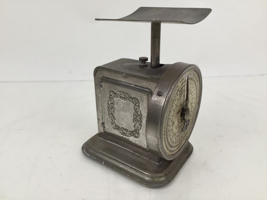 Vintage U.S. Postal Scale [Photo 11]