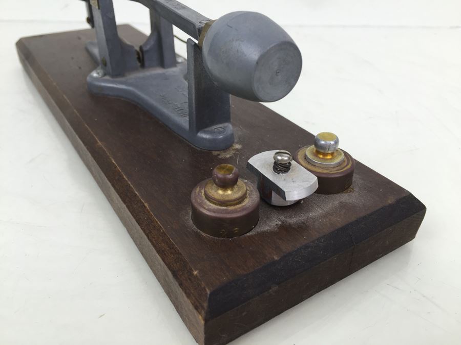 Vintage National Poultry Equipment Co. Egg Scale 'Magic Scale' On Wooden Base With Weights [Photo 12]