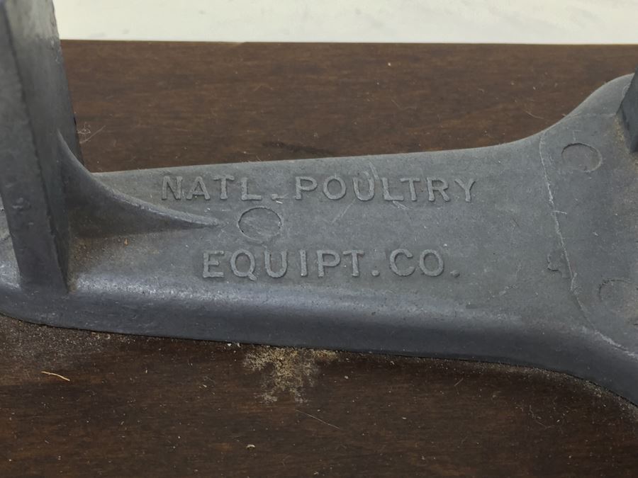 Vintage National Poultry Equipment Co. Egg Scale 'Magic Scale' On Wooden Base With Weights [Photo 5]