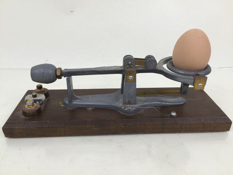Vintage National Poultry Equipment Co. Egg Scale 'Magic Scale' On