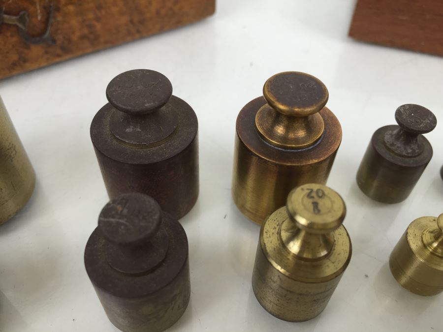 Various Vintage Scale Weights Some With Wooden Carrying Cases Boxes [Photo 9]