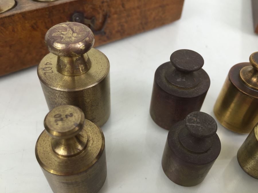 Various Vintage Scale Weights Some With Wooden Carrying Cases Boxes [Photo 8]