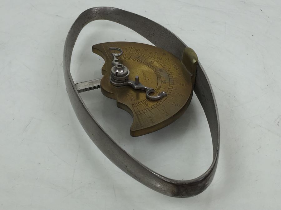 Hand Held Traction Scale Made In France [Photo 9]