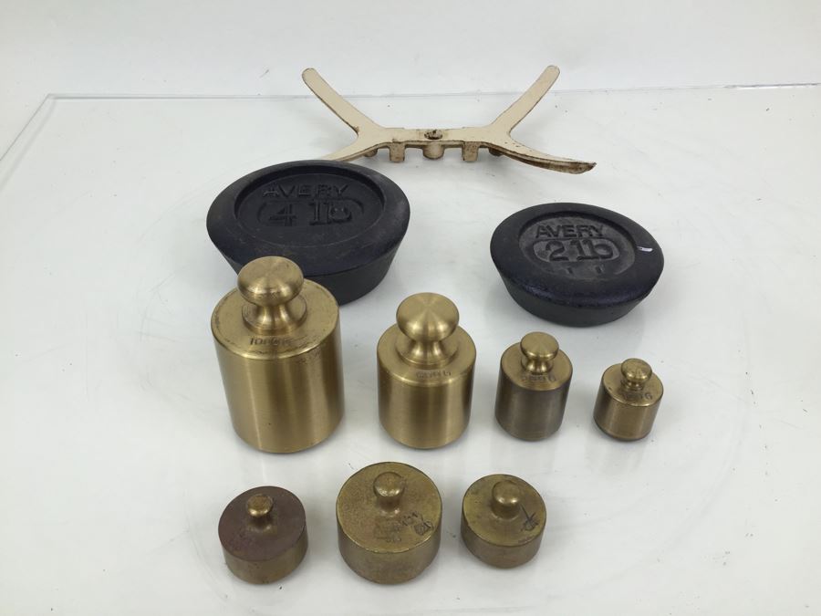 Various Vintage Scale Weights [Photo 4]