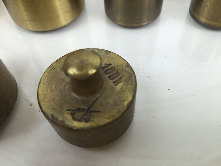 Various Vintage Scale Weights [Photo 9]