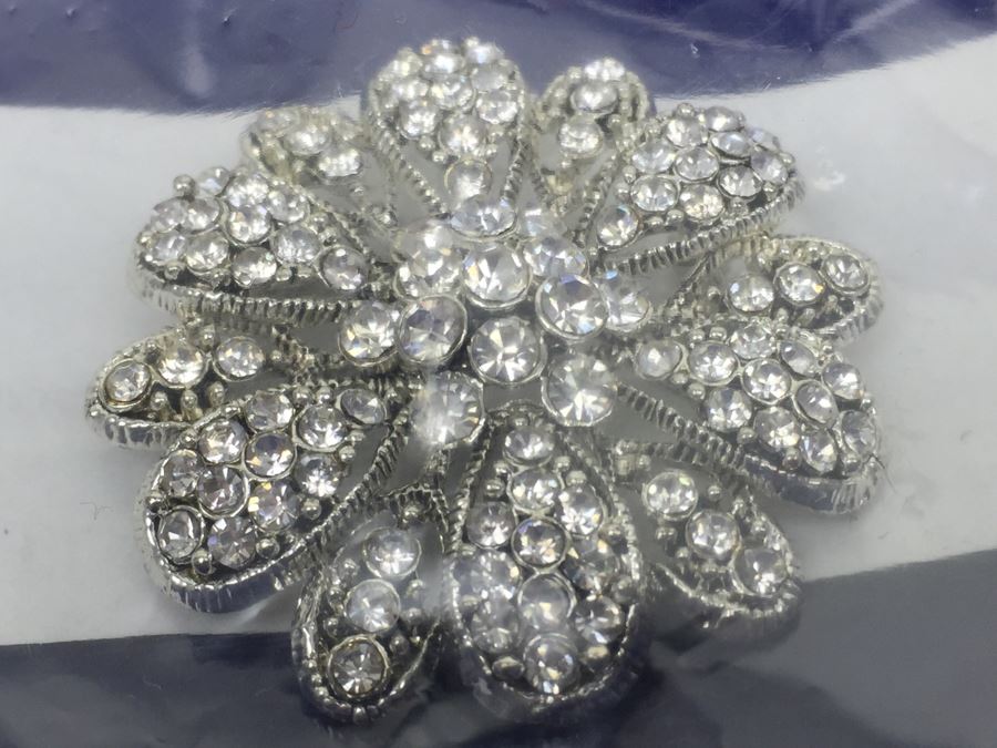 Vintage Swarovski Crystal Floral Brooch (Antique Silver)