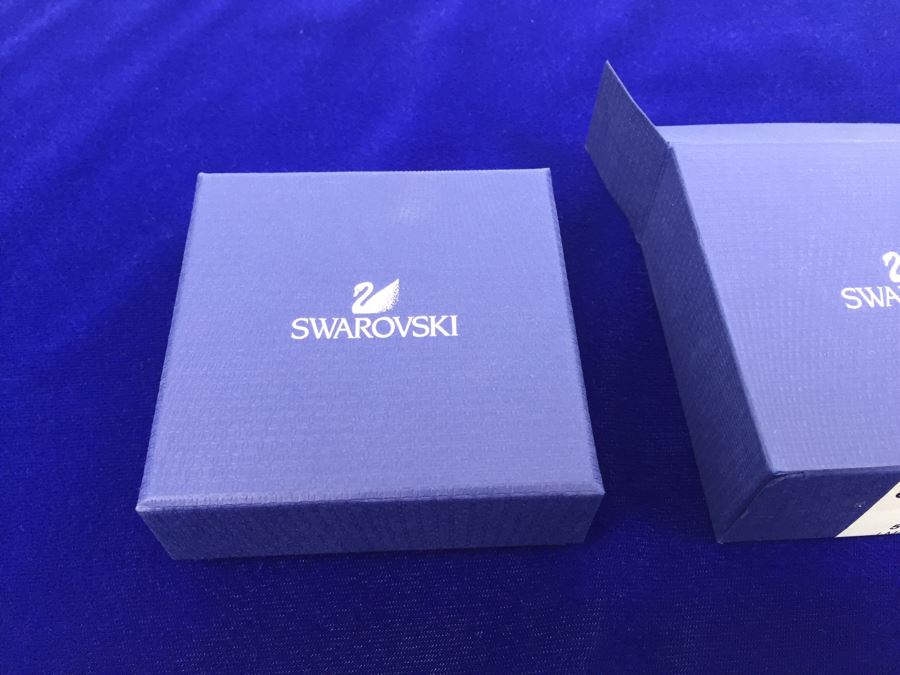 Swarovski Diana Crystal Earrings New In Box 5152761 [Photo 7]