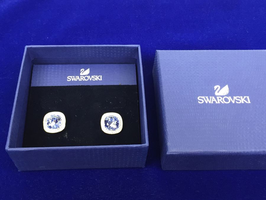 Swarovski Simplicity Pierced Crystal Earrings New In Box [Photo 4]