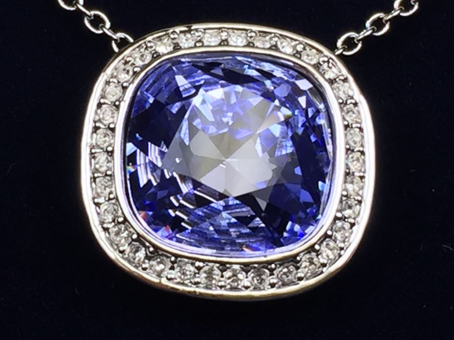 Swarovski Simplicity Crystal Pendant Necklace 1144256 New In Box [Photo 2]