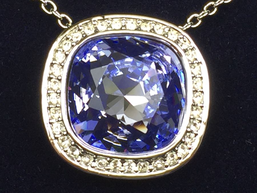 Swarovski Simplicity Crystal Pendant Necklace 1144256 New In Box [Photo 10]