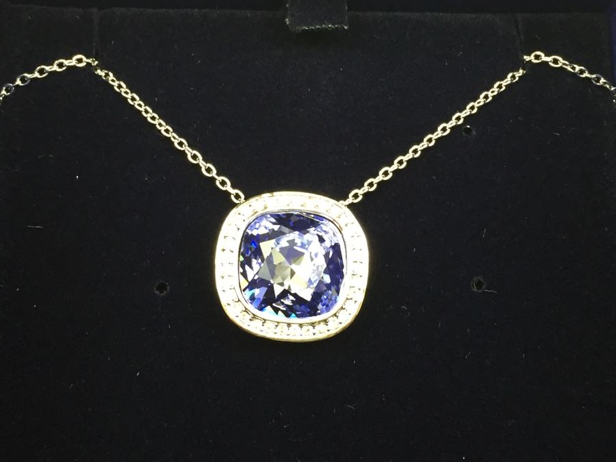 Swarovski Simplicity Crystal Pendant Necklace 1144256 New In Box [Photo 9]