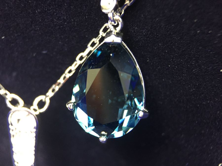 Swarovski Vintage Crystal Earrings And Pendant Necklace 5142379 New In Box [Photo 15]