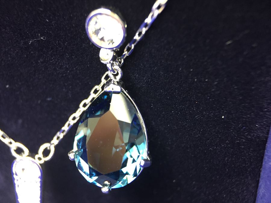 Swarovski Vintage Crystal Earrings And Pendant Necklace 5142379 New In Box [Photo 10]