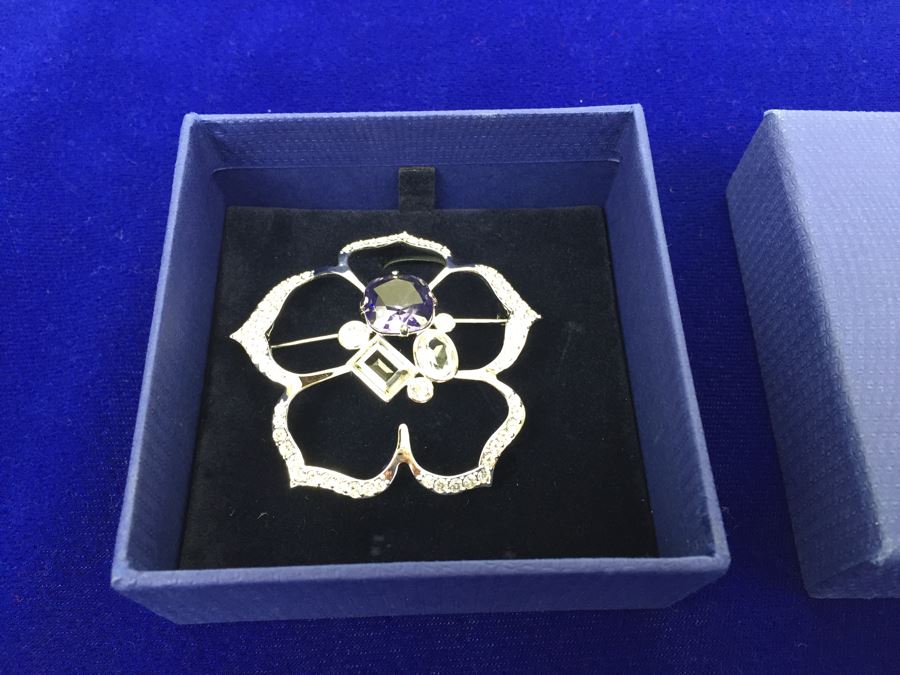 Swarovski Crystal Brooch 1070051 [Photo 2]