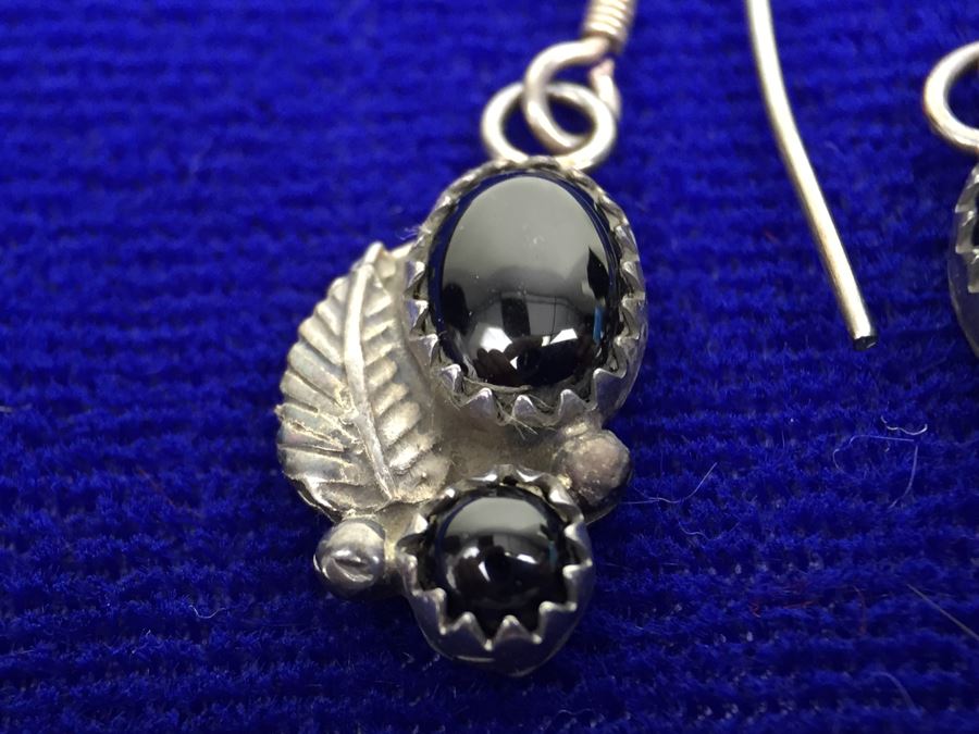 Vintage Sterling Silver And Black Onyx Navajo Earrings Signed RB Sterling 'Robert Becenti' [Photo 6]