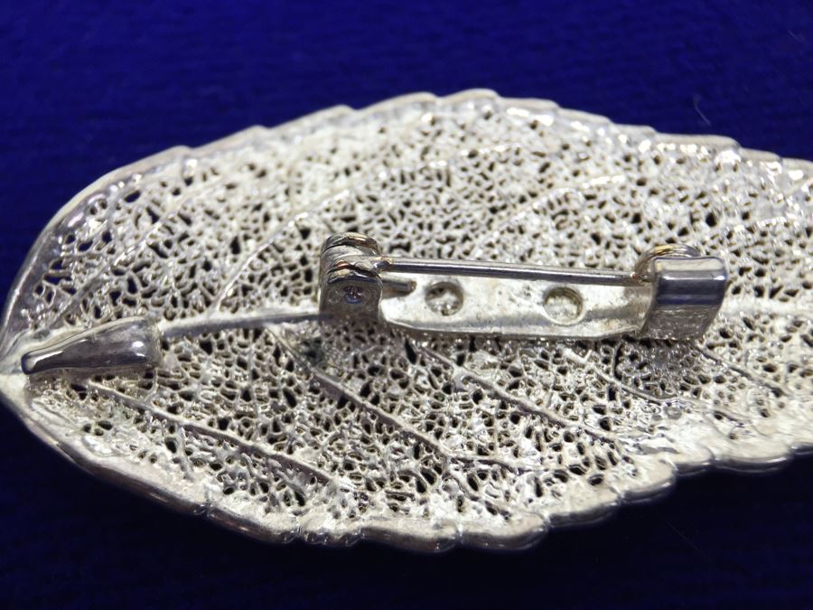 Sterling Silver Italy Chain Necklace With Silver Leaf Pendant And Matching Leaf Earrings [Photo 9]