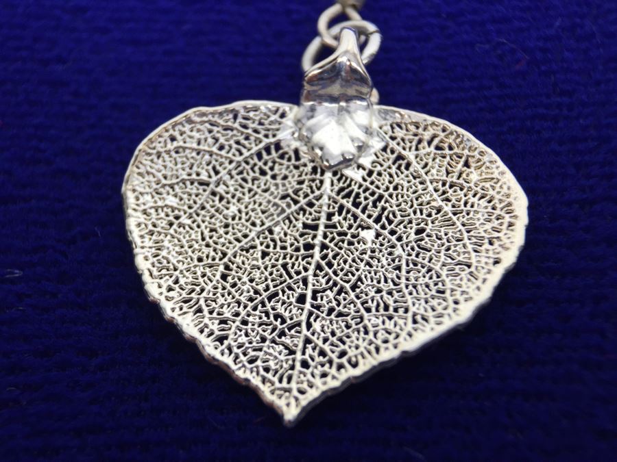 Sterling Silver Italy Chain Necklace With Silver Leaf Pendant And Matching Leaf Earrings [Photo 13]