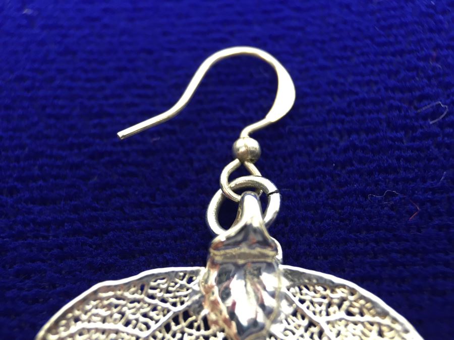 Sterling Silver Italy Chain Necklace With Silver Leaf Pendant And Matching Leaf Earrings [Photo 14]