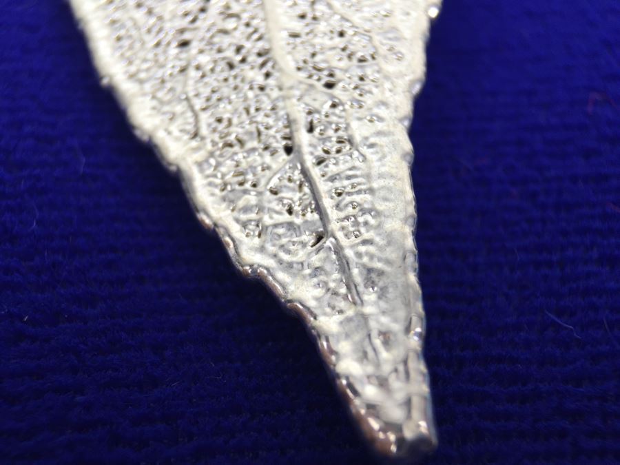 Sterling Silver Italy Chain Necklace With Silver Leaf Pendant And Matching Leaf Earrings [Photo 8]