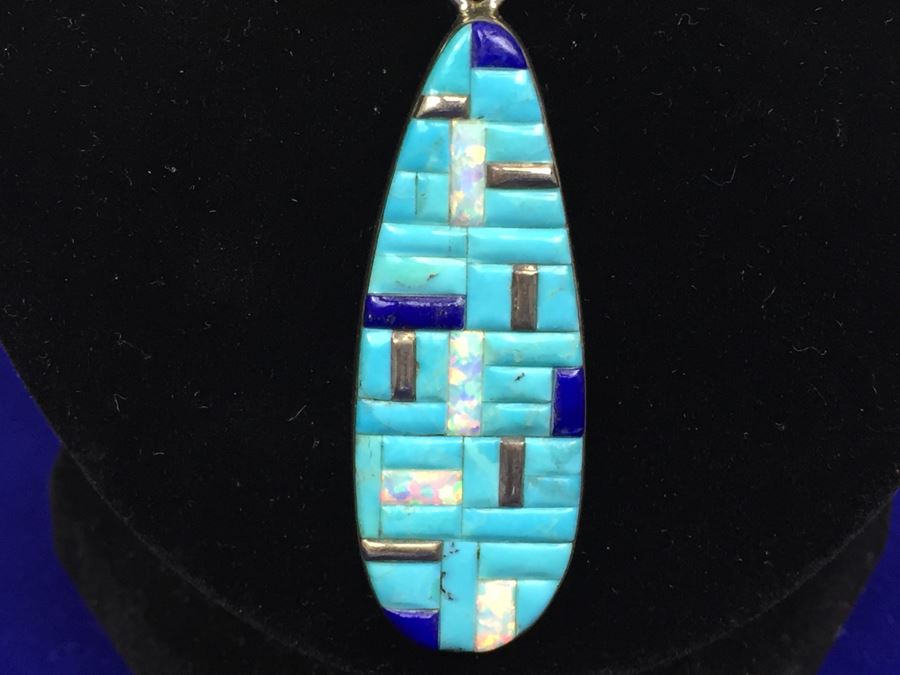 Sterling Silver Native American Pendant Signed WM With Sterling Silver Italy Necklace [Photo 5]