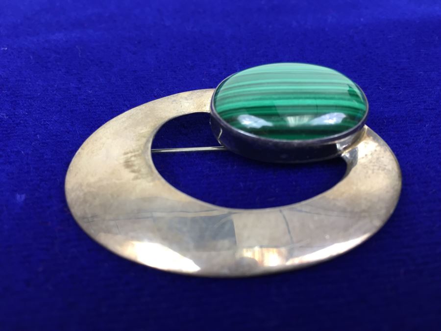 Sterling Silver And Malachite Native American Brooch Signed [Photo 7]