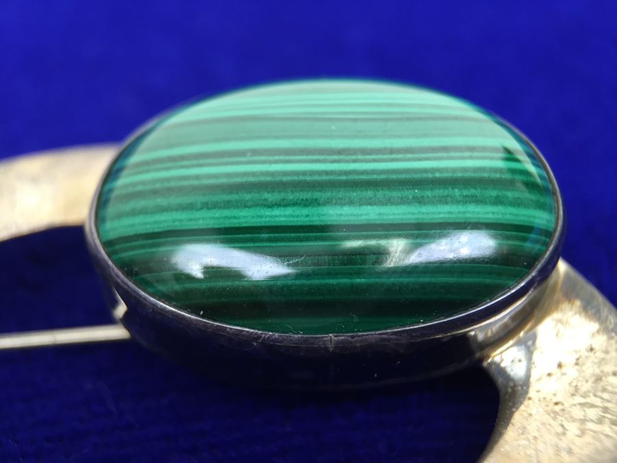Sterling Silver And Malachite Native American Brooch Signed [Photo 6]