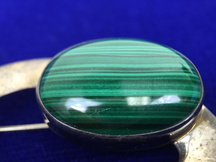 Sterling Silver And Malachite Native American Brooch Signed [Photo 5]