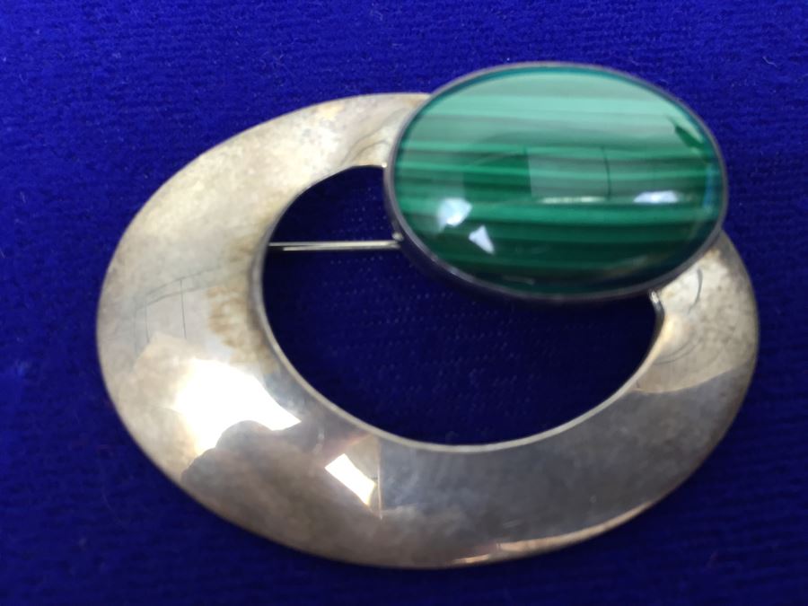 Sterling Silver And Malachite Native American Brooch Signed [Photo 9]