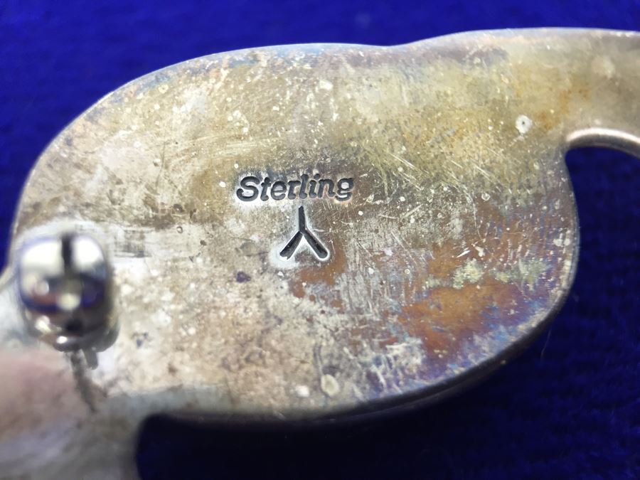 Sterling Silver And Malachite Native American Brooch Signed [Photo 3]