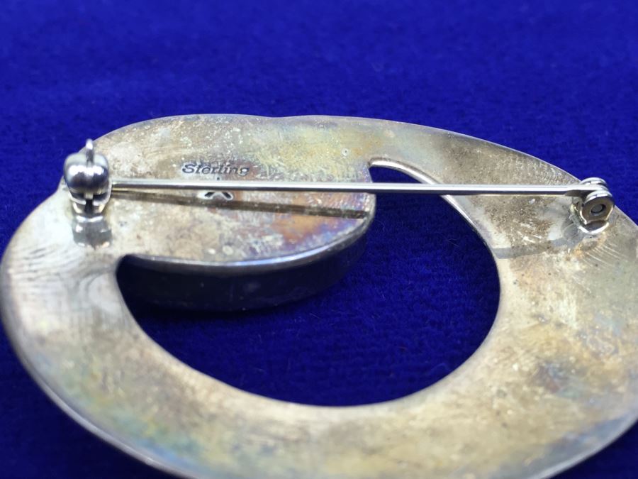 Sterling Silver And Malachite Native American Brooch Signed [Photo 4]