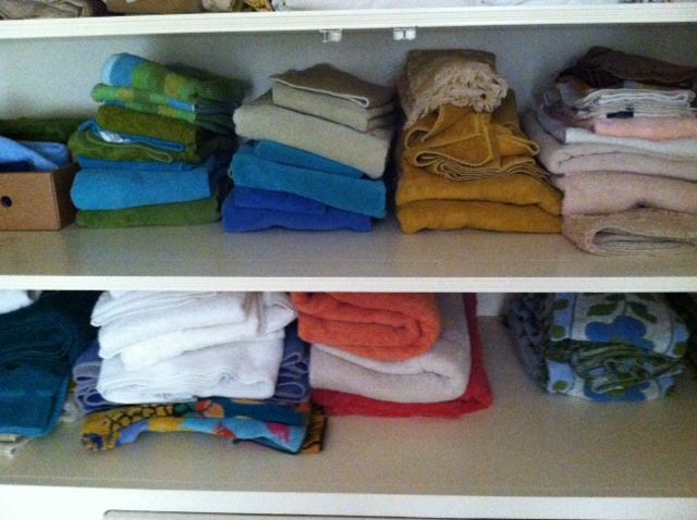 Vintage Towel Lot [Photo 2]