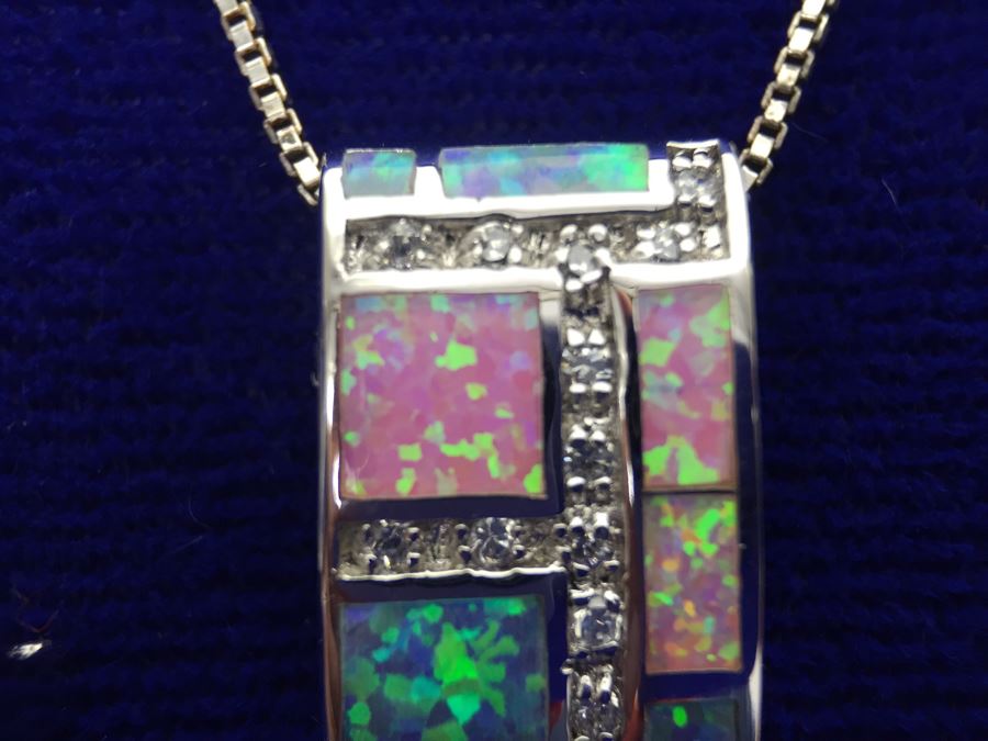 Sterling Silver Inlaid Pendant With Necklace And Matching Earrings [Photo 11]