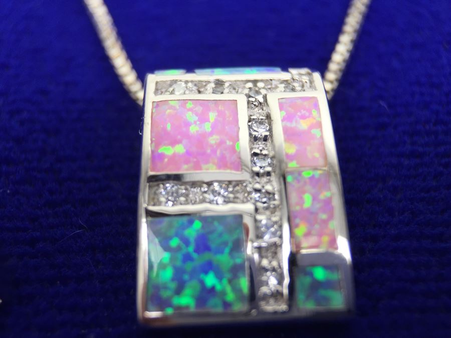 Sterling Silver Inlaid Pendant With Necklace And Matching Earrings [Photo 9]