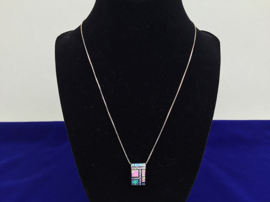 Sterling Silver Inlaid Pendant With Necklace And Matching Earrings [Photo 5]