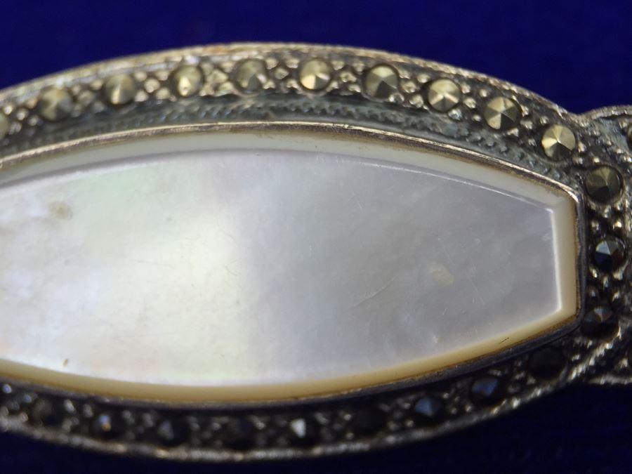 Vintage Sterling Silver Marcasite And Mother Of Pearl Brooch Signed 925 MT TH 8g [Photo 9]