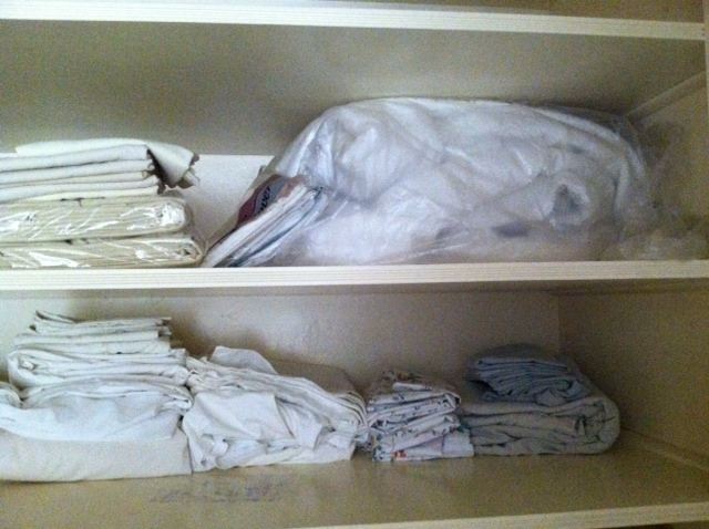 Linen Sheet Lot [Photo 3]