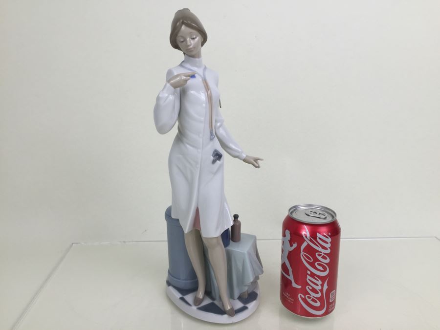 Lladro Porcelain Figurine Female Physician Doctor #5197 Estimate $300 [Photo 1]