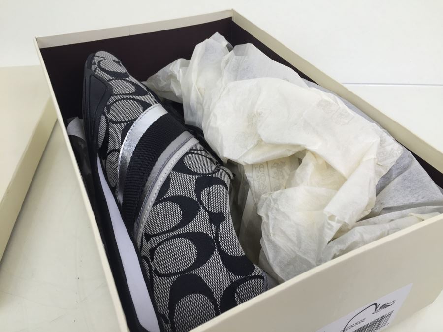 COACH Jayme Shoes Style A1585 Suede Size 10M New In Box [Photo 2]