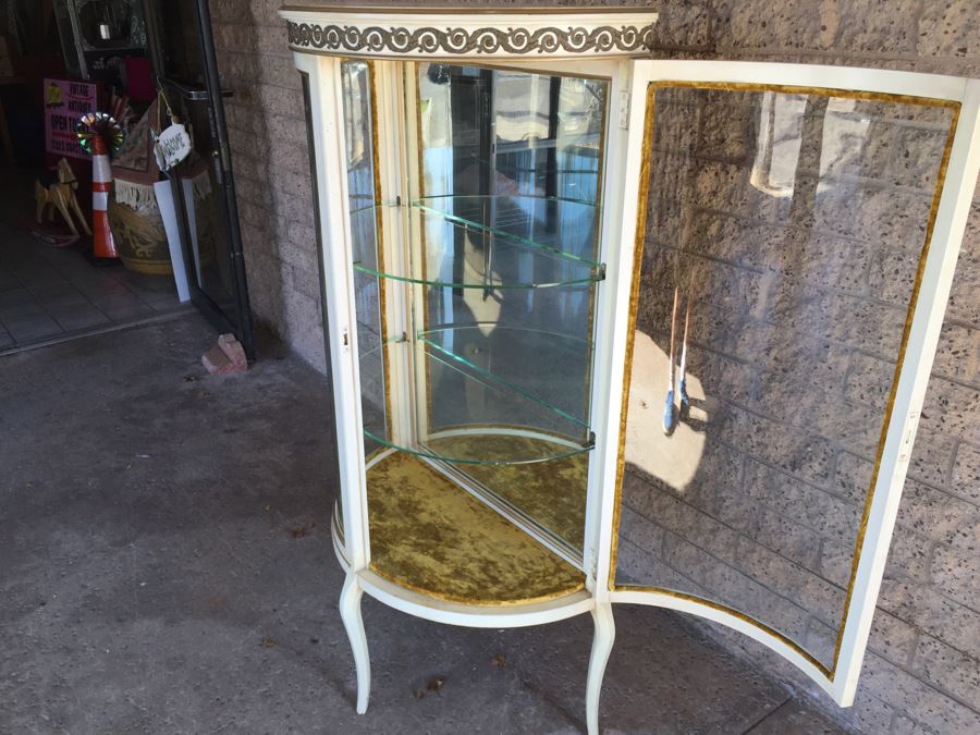 Nice Vintage Curio Display Cabinet With Curved Glass And Mirror Back [Photo 14]